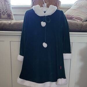 Le Top Green Velvet Dress Size 6 kdr3